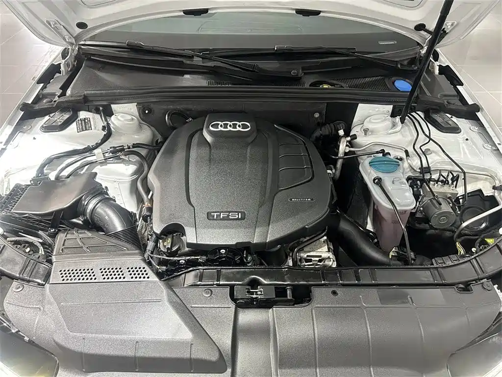 Audi A4L 2016 35 TFSI AT