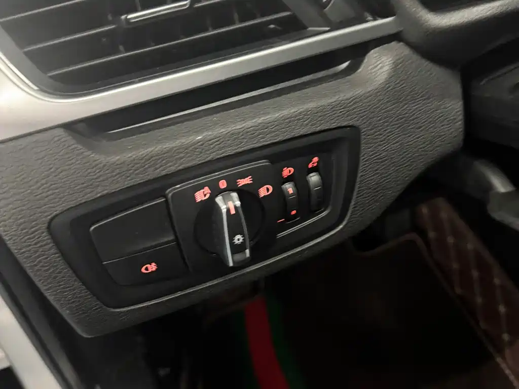 BMW X1 — миниатюра 13