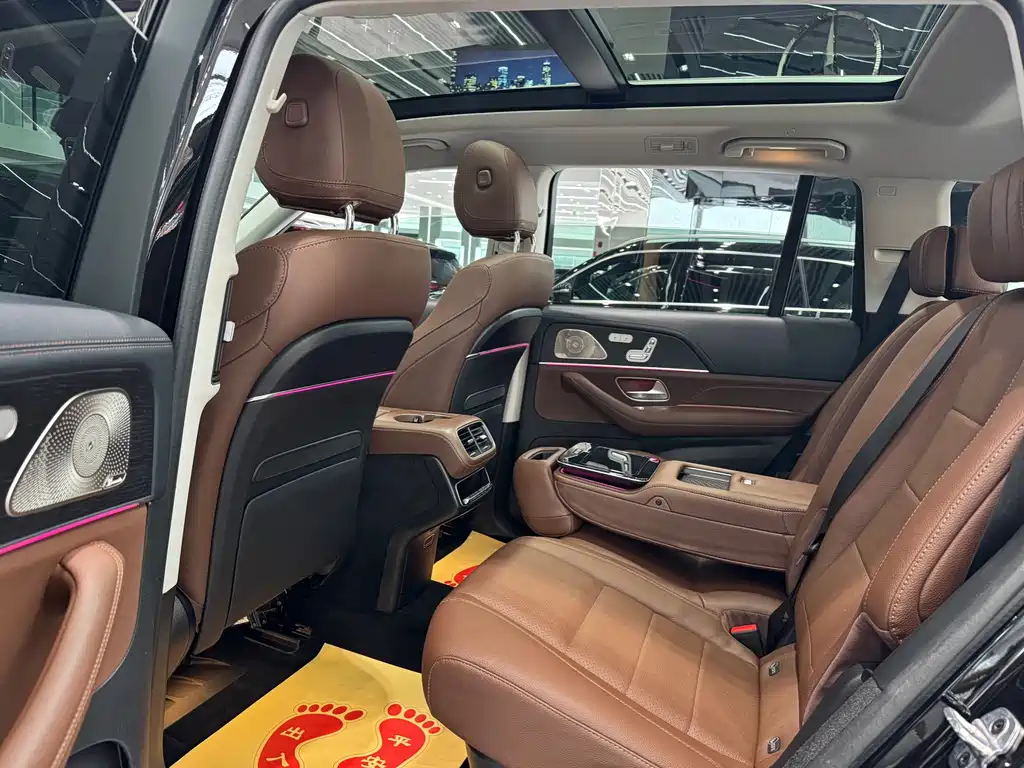 Mercedes-Benz GLS — миниатюра 15