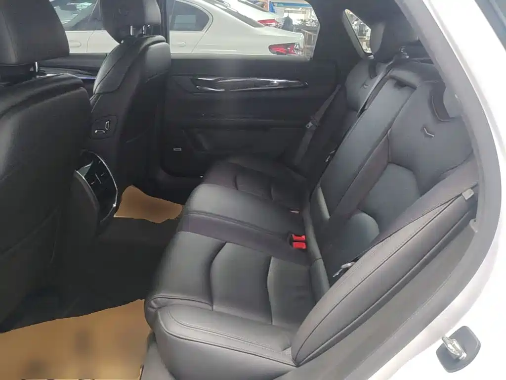 Cadillac CT6 — миниатюра 17