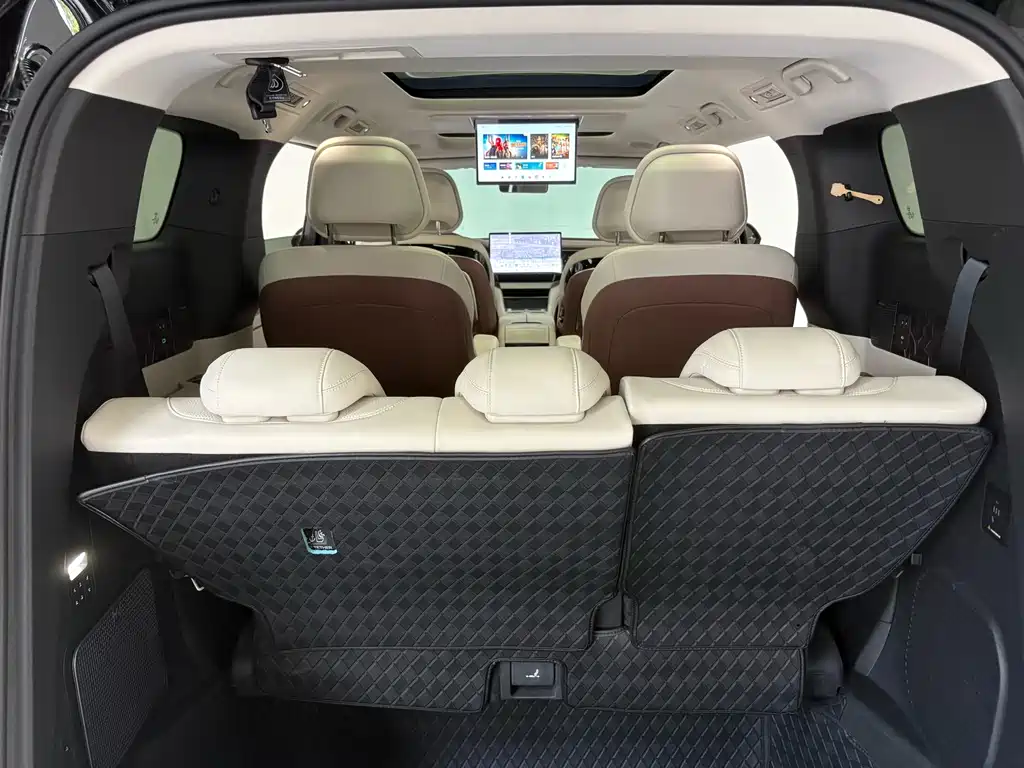 BYD Xia — миниатюра 23