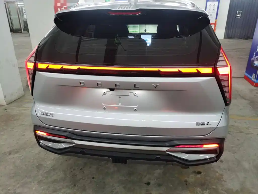 Geely Boyue L — миниатюра 6