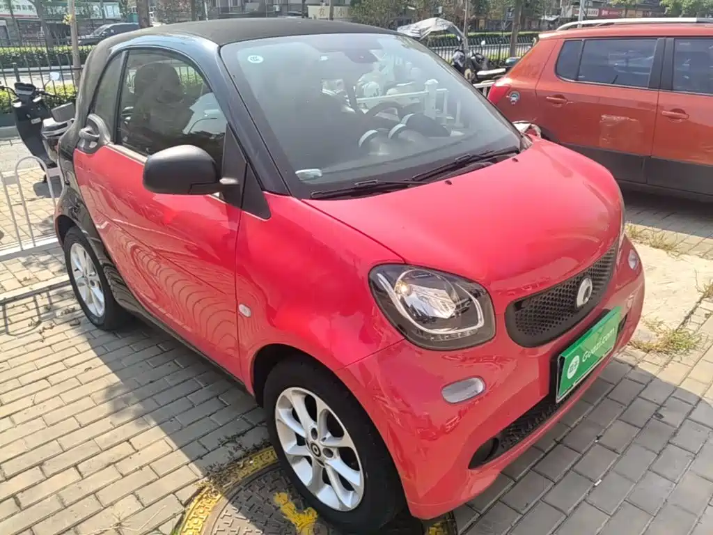 smart Smart Fortwo — миниатюра 4