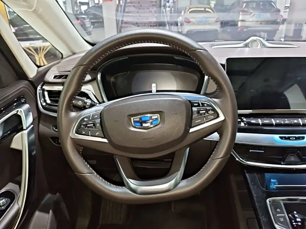 Geely Jia Ji — миниатюра 11