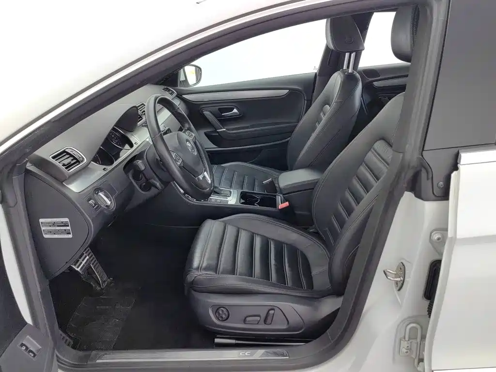 Volkswagen CC — миниатюра 10