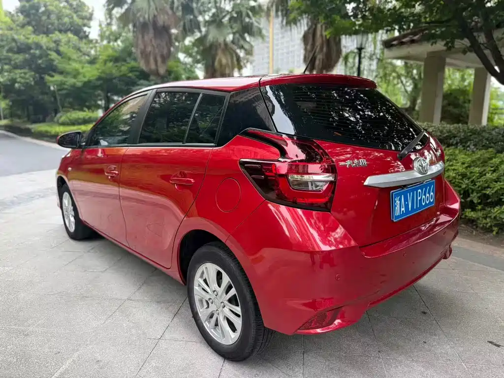 Toyota Vios FS — миниатюра 4
