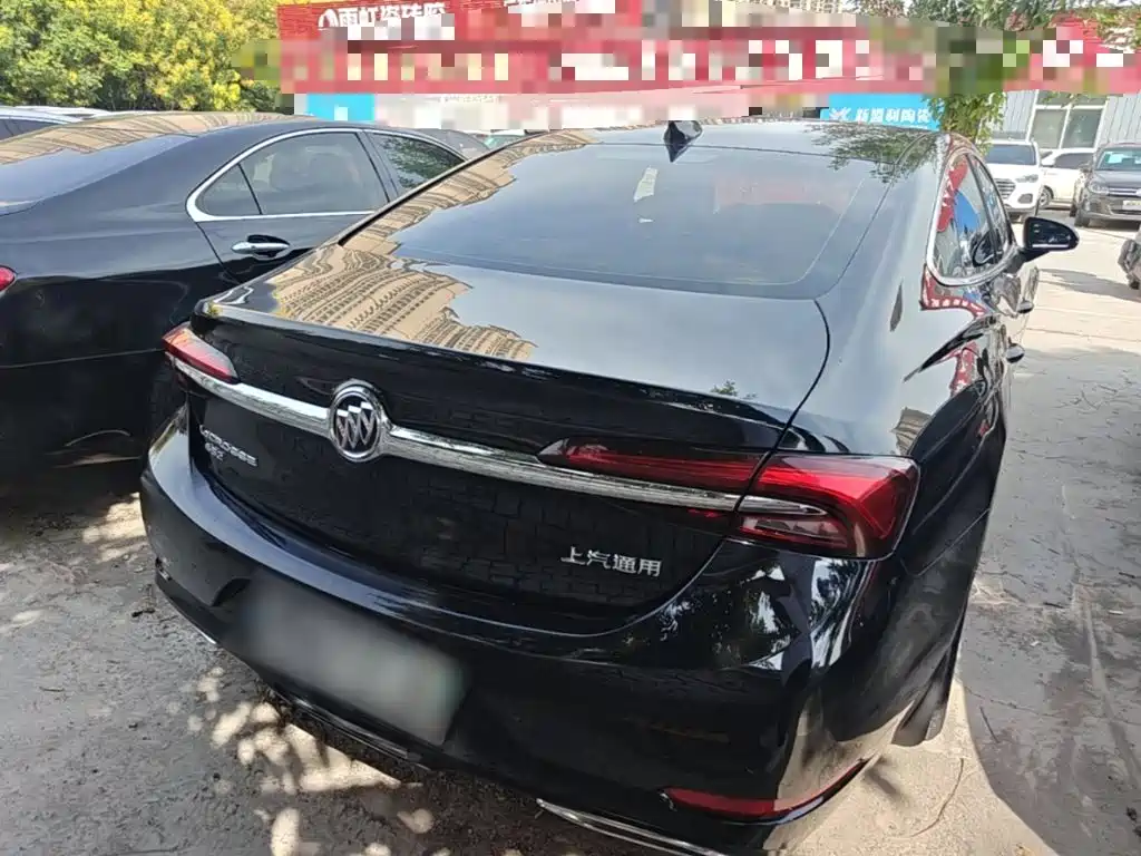 Buick LaCrosse — миниатюра 6