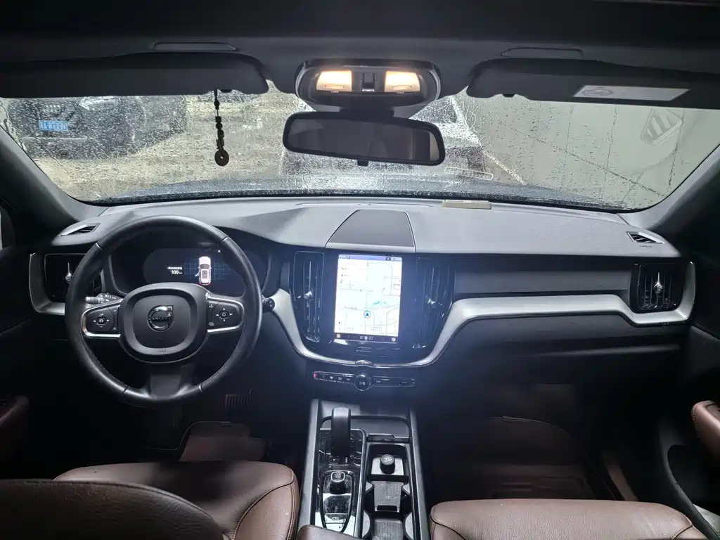 Volvo XC60 — миниатюра 6