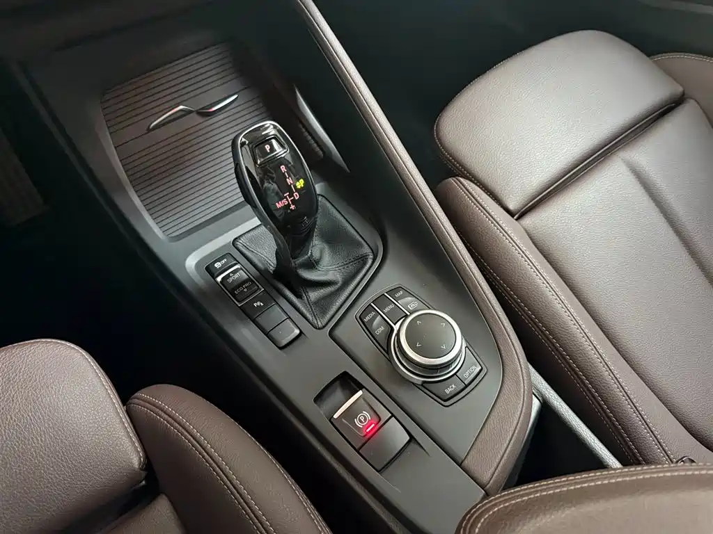 BMW X1 — миниатюра 12