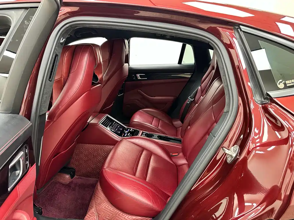 Porsche Panamera — миниатюра 13