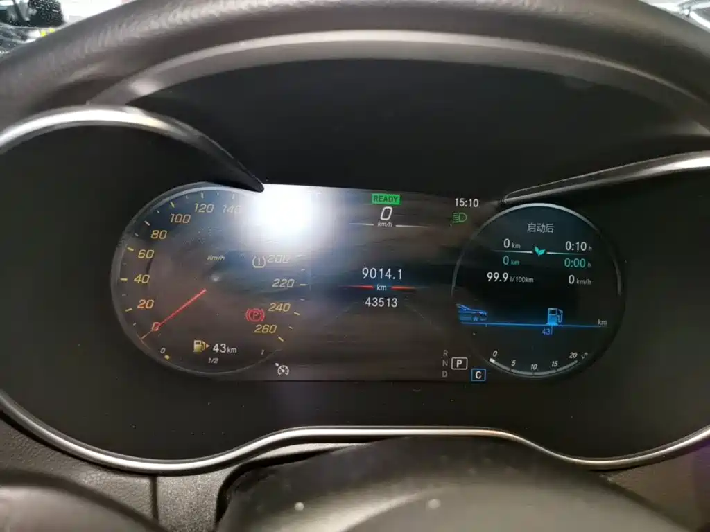Mercedes-Benz C-Class — миниатюра 12