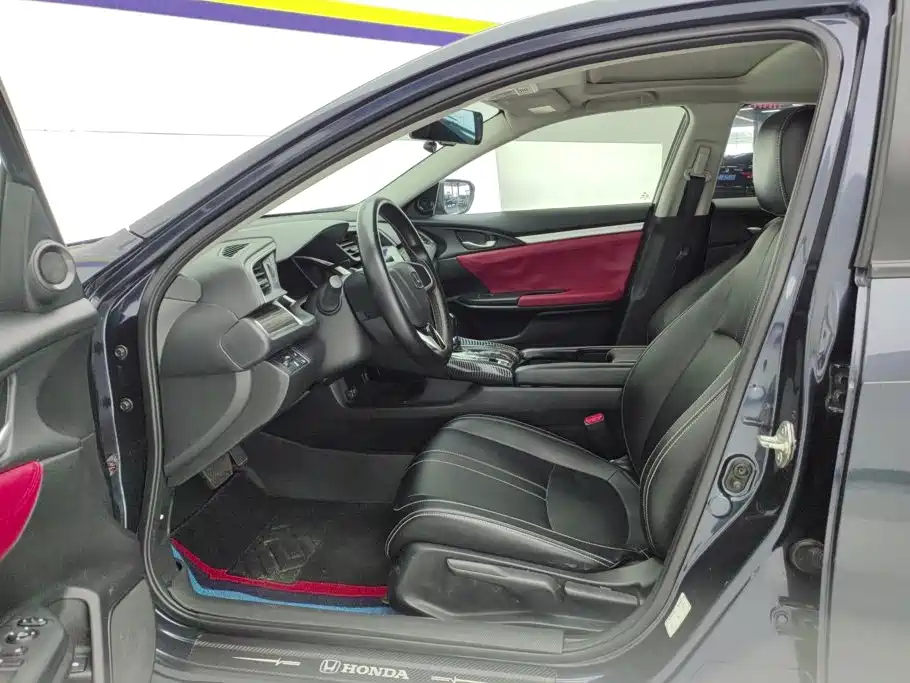 Honda Civic — миниатюра 9