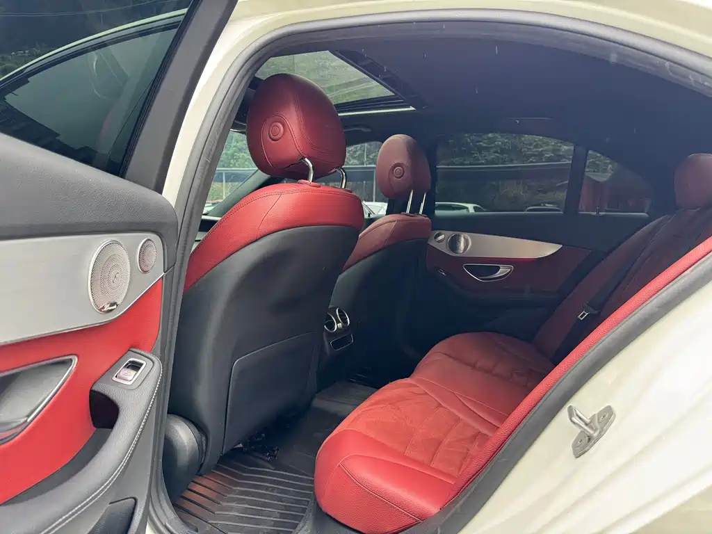 Mercedes-Benz C-Class — миниатюра 21
