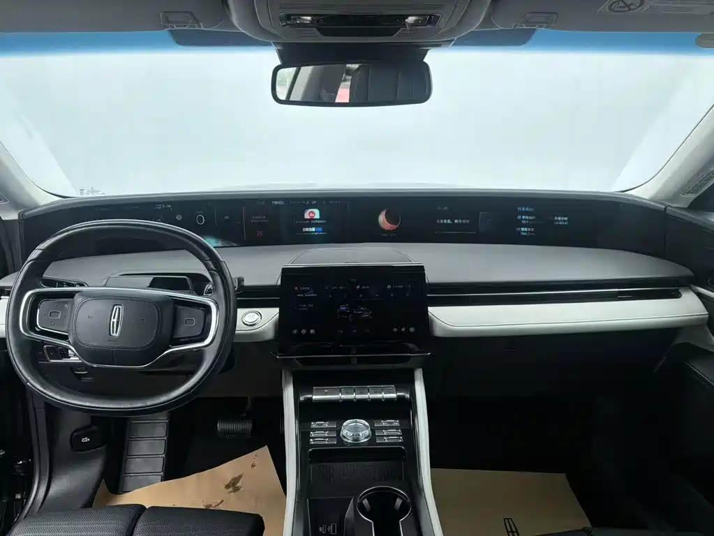 Lincoln Nautilus 2023 2.0T
