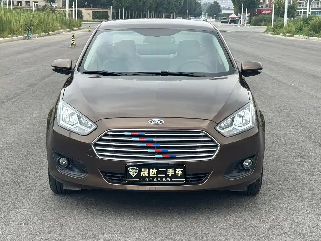 Ford Escort — миниатюра 2