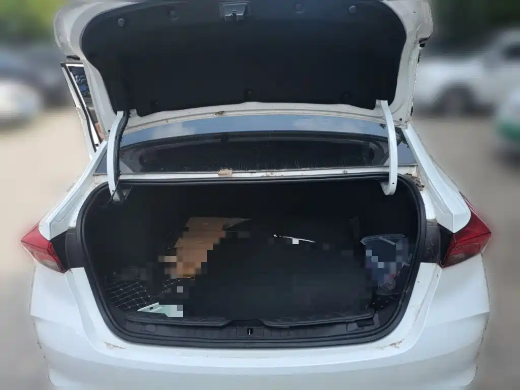 Buick Verano — миниатюра 15