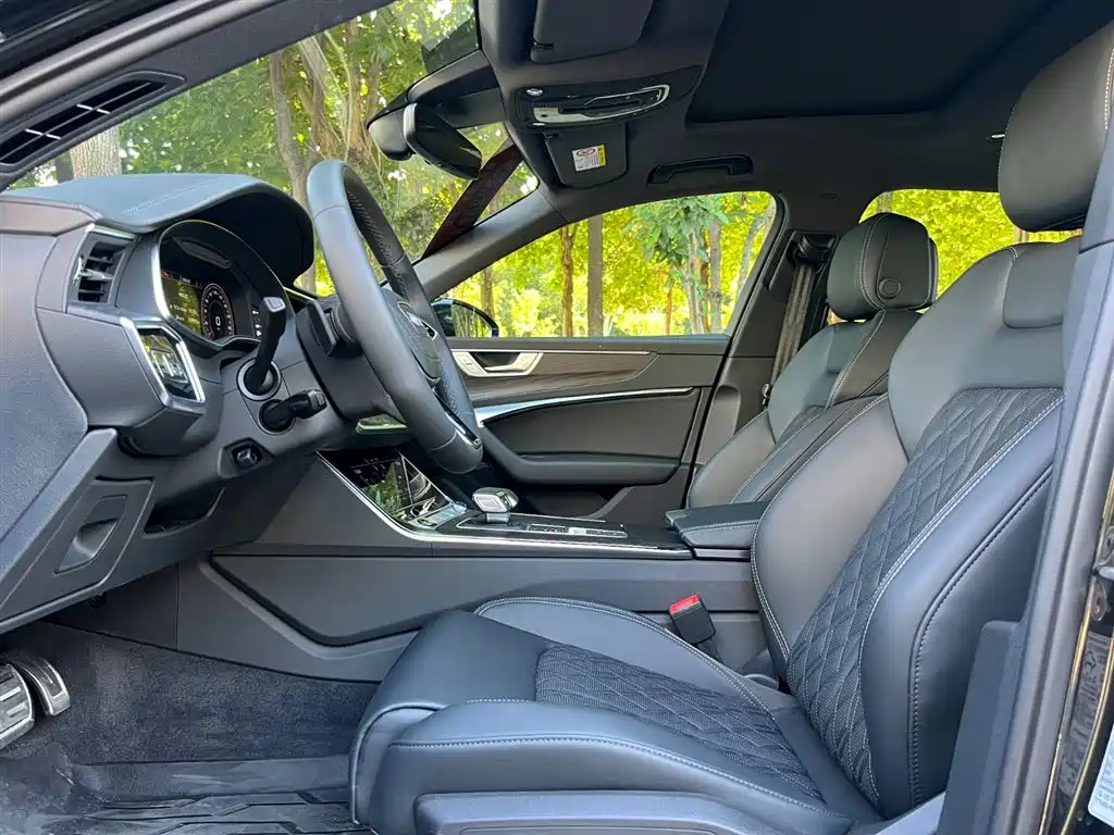 Audi A6L 2026 45 TFSI quattro