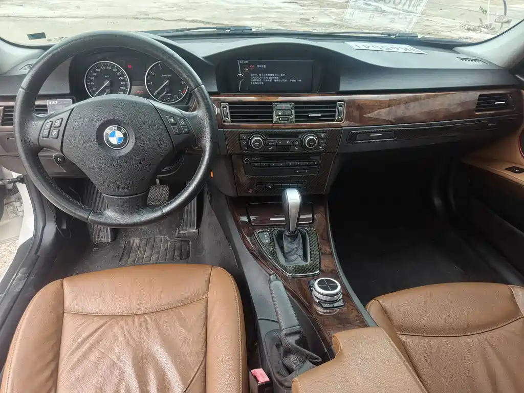 BMW 3 Series — миниатюра 6