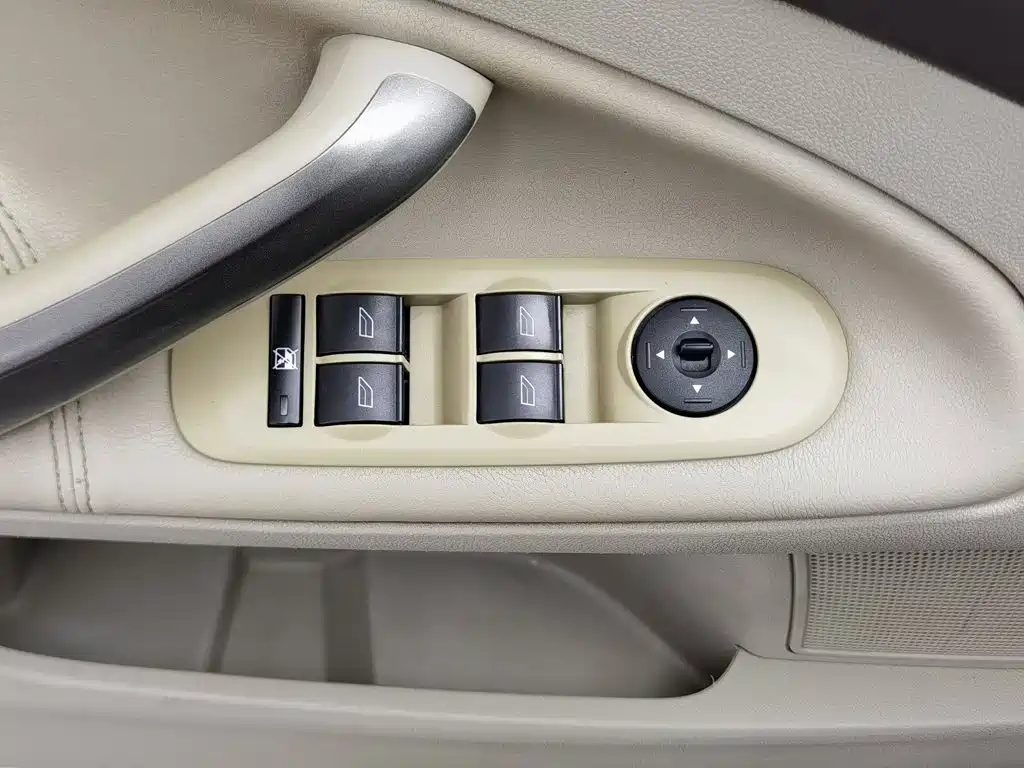 Ford Mondeo - 2011 2.3L Fashion