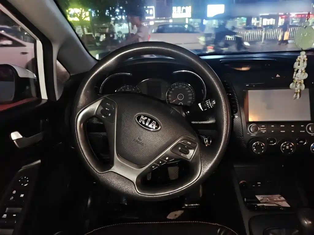 Kia K3 — миниатюра 6