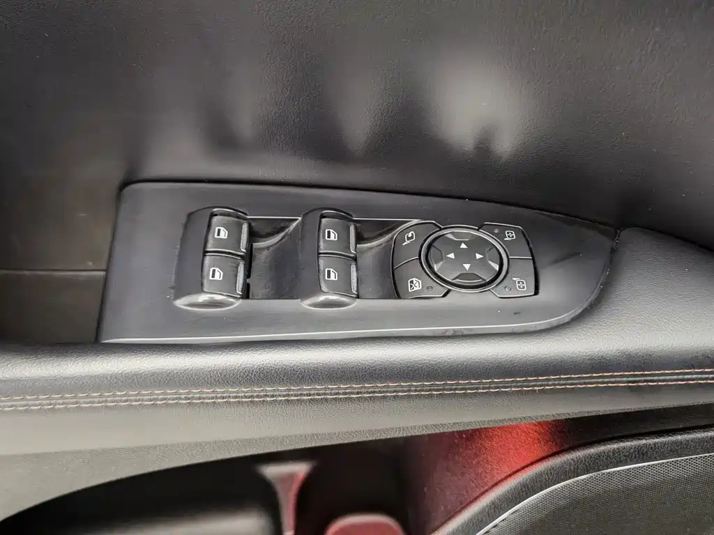 Lincoln Nautilus 2021 2.0T
