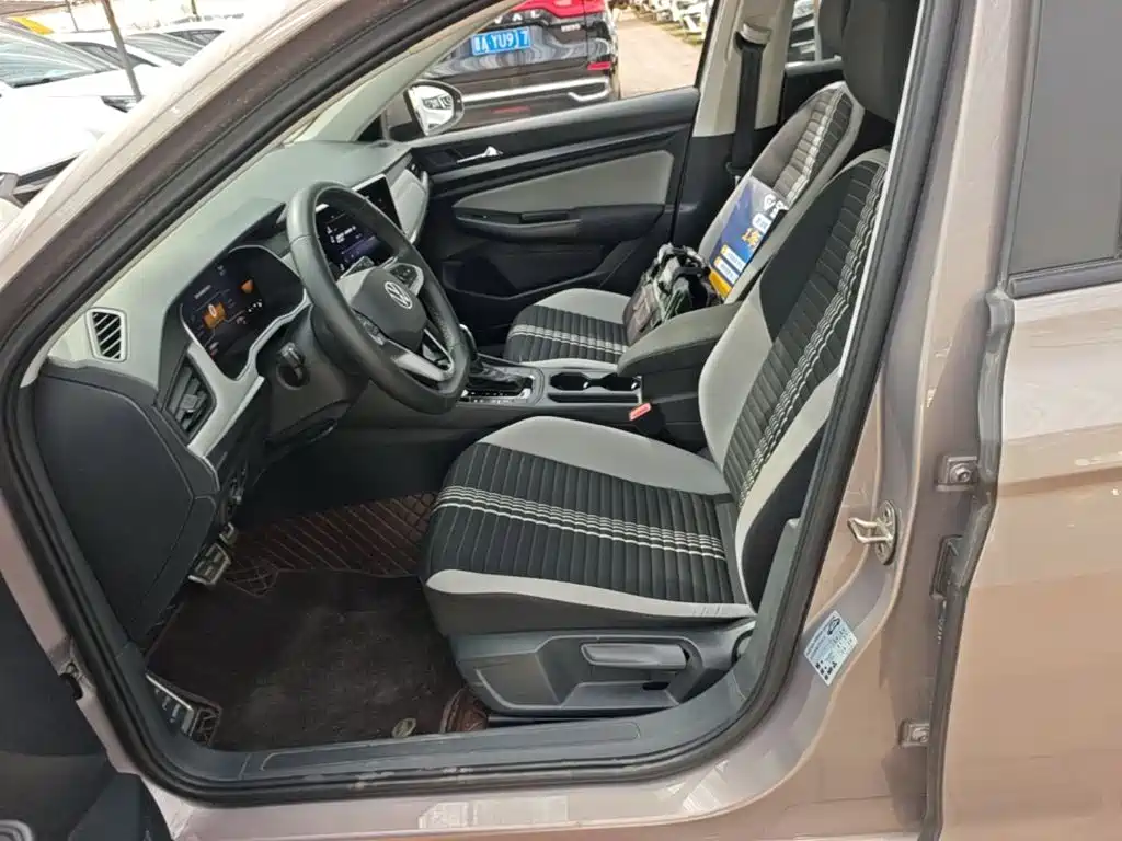 Volkswagen Bora — миниатюра 15