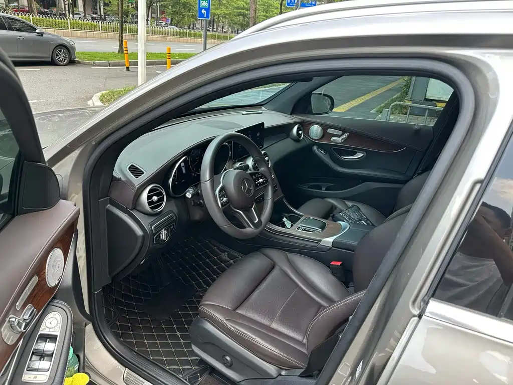 Mercedes-Benz GLC — миниатюра 3