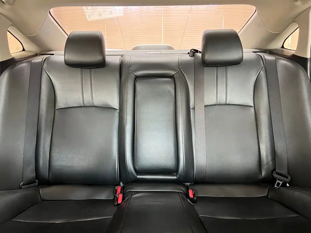 Honda Civic — миниатюра 17