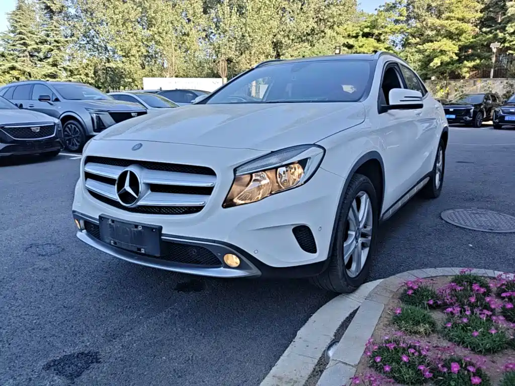 Mercedes-Benz GLA — миниатюра 2