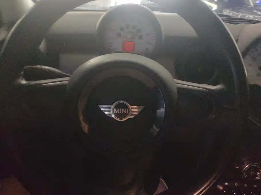 MINI Mini Clubman — миниатюра 14