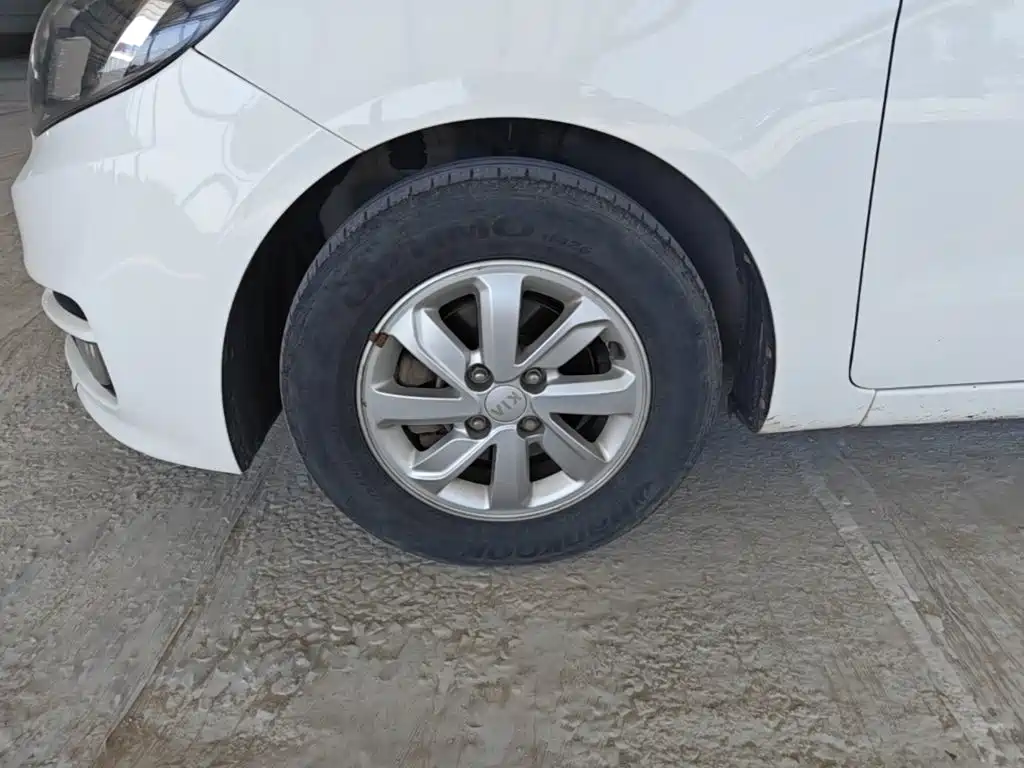 Kia K2 — миниатюра 23