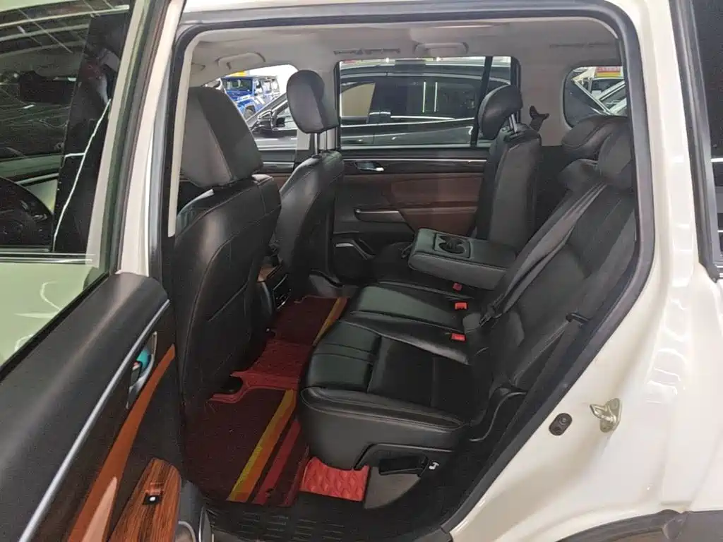 GAC Motor Trumpchi GS8 — миниатюра 17