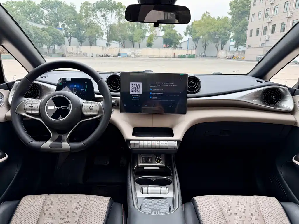 BYD Dolphin — миниатюра 5