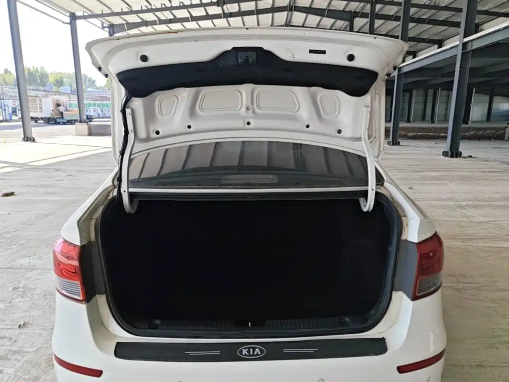 Kia K2 — миниатюра 19