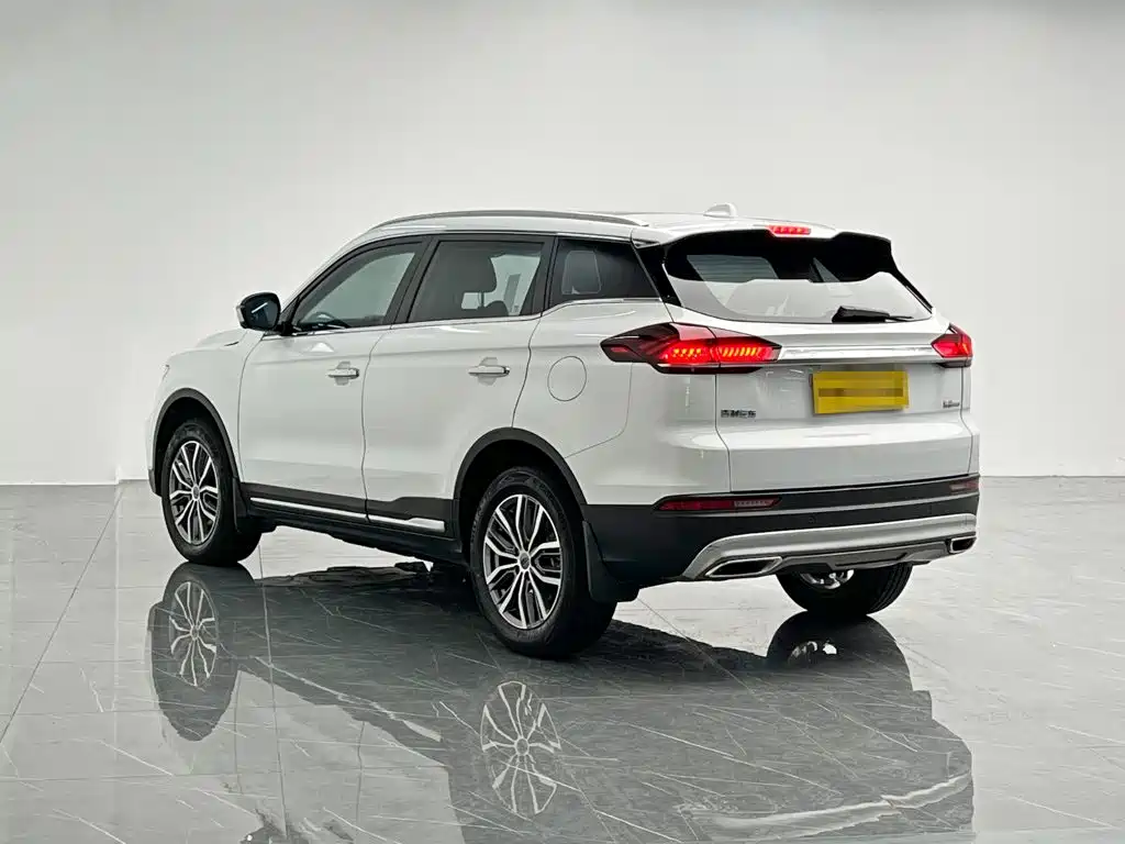 Geely Boyue — миниатюра 4