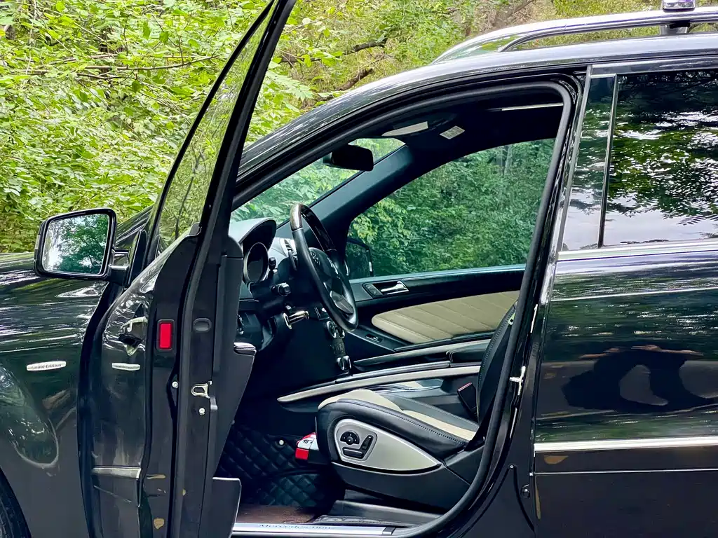Mercedes-Benz GL-Class — миниатюра 26