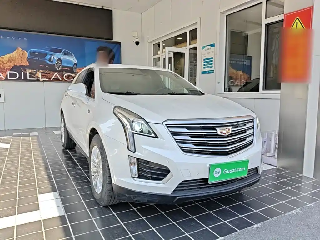 Cadillac XT5 — миниатюра 4