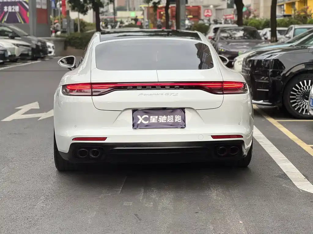 Porsche Panamera — миниатюра 15
