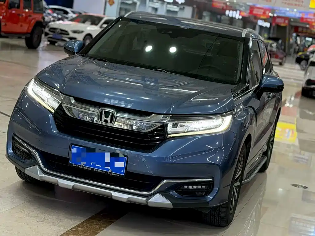 Купить Honda Avancier