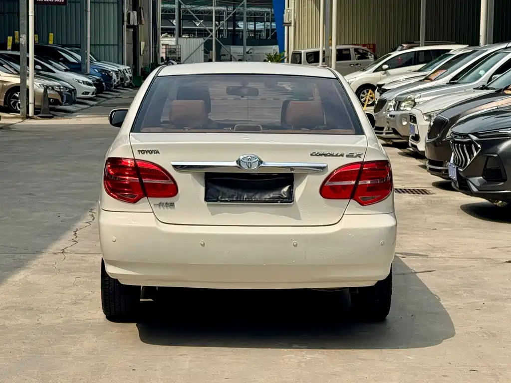 Toyota Corolla — миниатюра 5