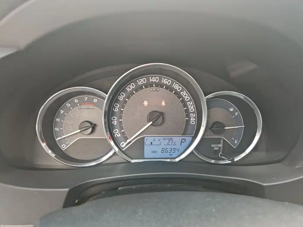 Toyota Corolla — миниатюра 4