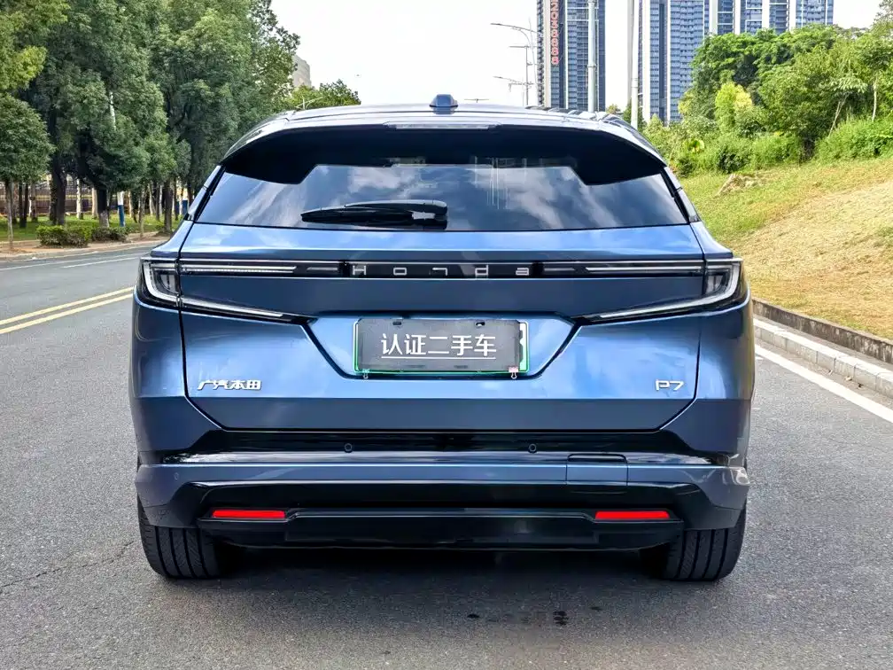 Honda P7 — миниатюра 6
