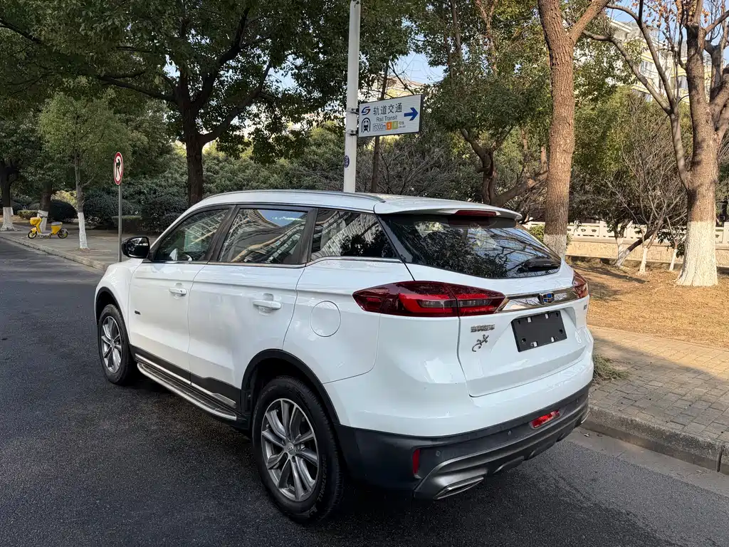 GEELY AUTOMOBILE BOYUE