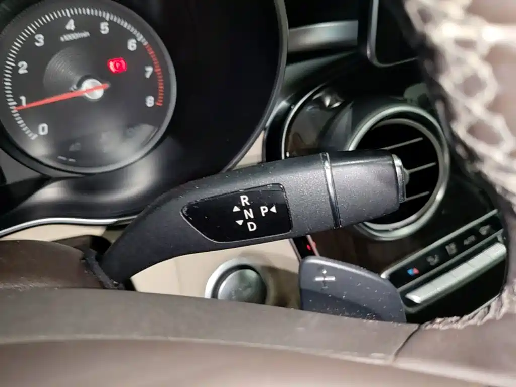 Mercedes-Benz C-Class — миниатюра 14