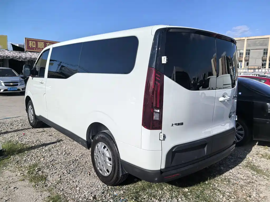IVECO Juxing — миниатюра 3