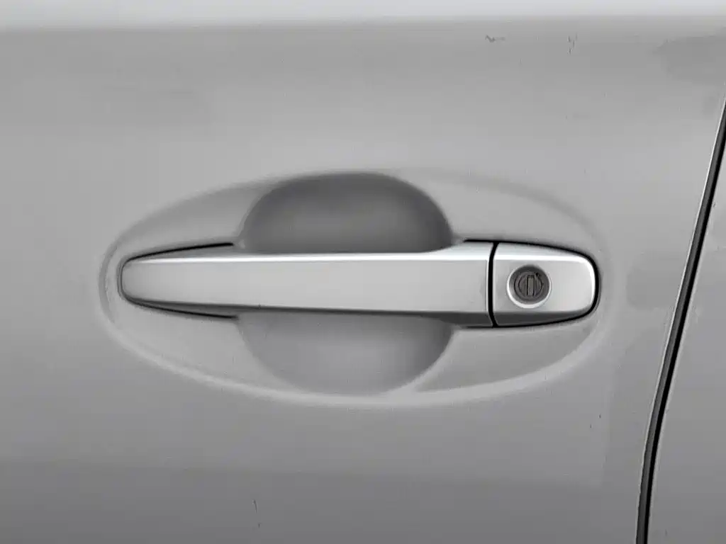 Toyota Reiz — миниатюра 18