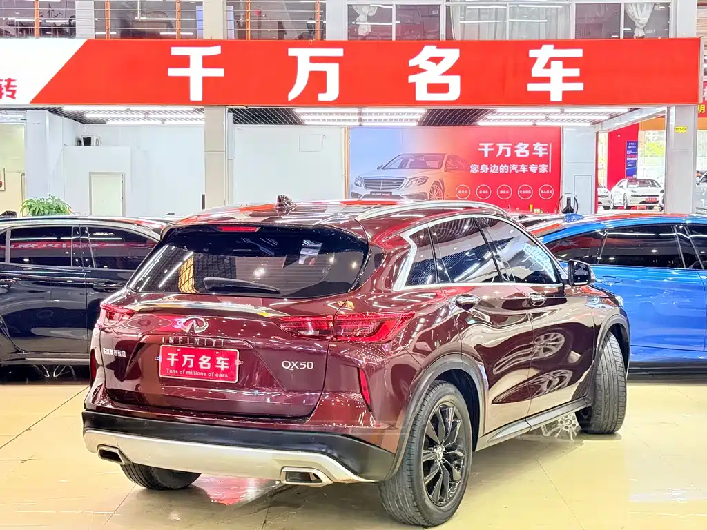 Infiniti QX50 2.0T 2WD Fashion Edition, фото 5