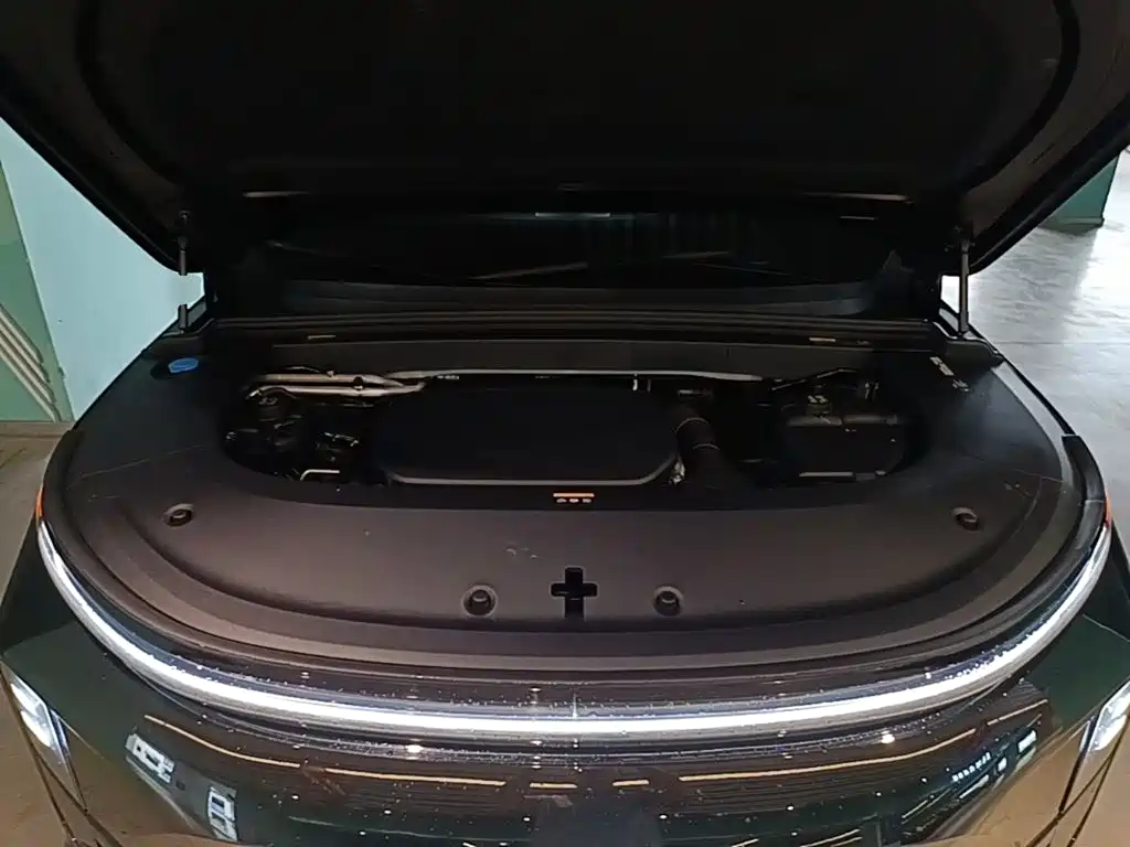 Li Auto Li L6 — миниатюра 20