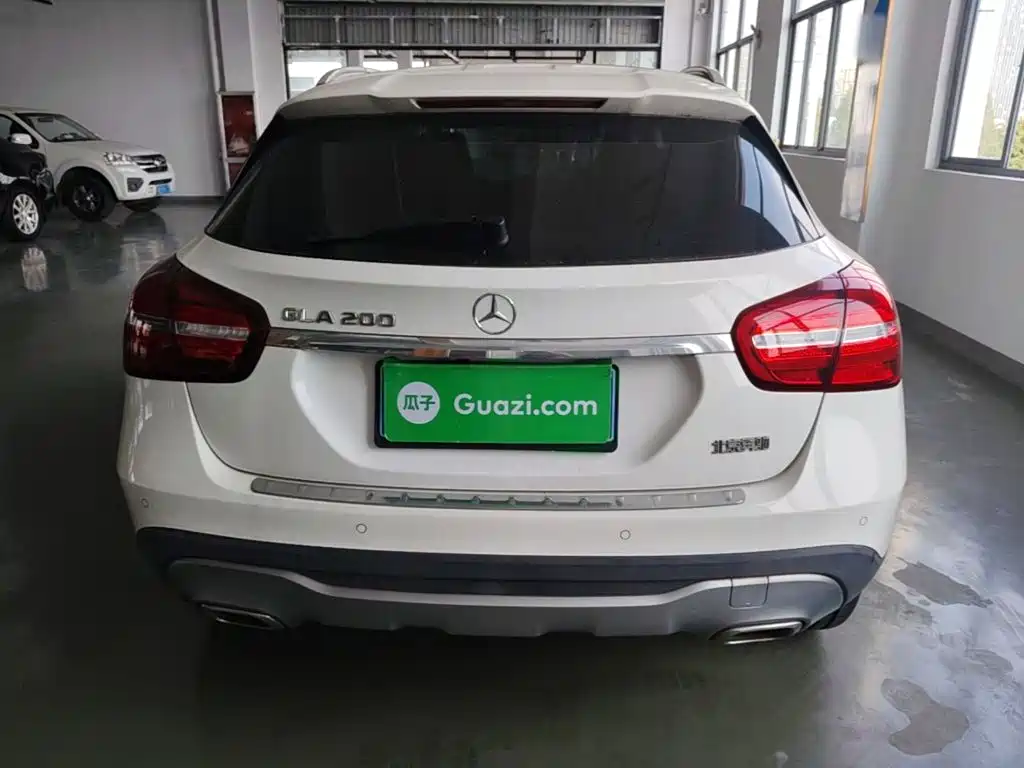 Mercedes-Benz GLA — миниатюра 6