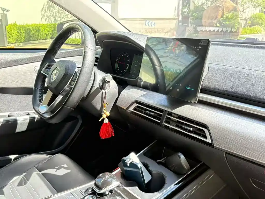 BYD Qin NEV